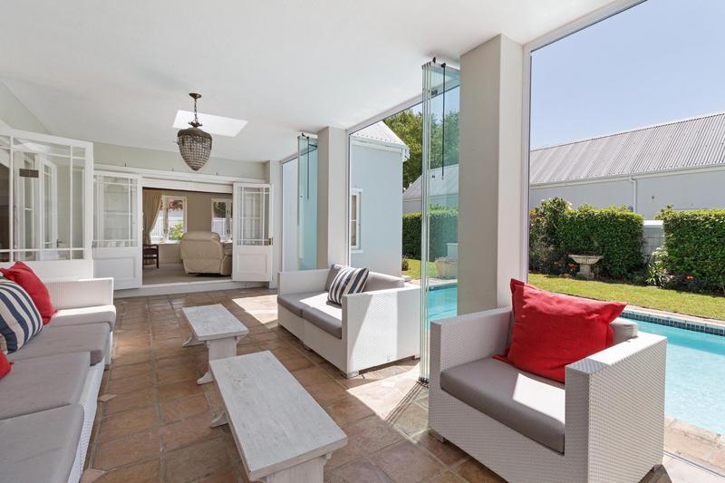 To Let 3 Bedroom Property for Rent in Steenberg Estate Western Cape